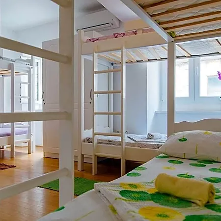 Cheap Sleep Marinero (adults Only) Hostel *