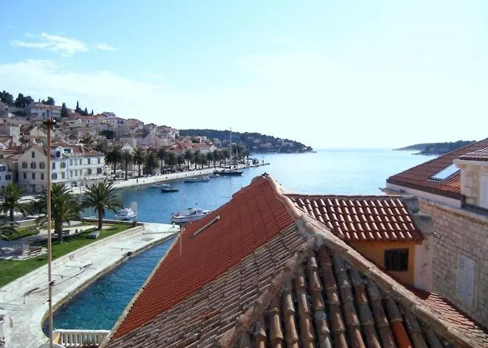 Auberge de jeunesse Cheap Sleep Marinero (adults Only) Hvar Town